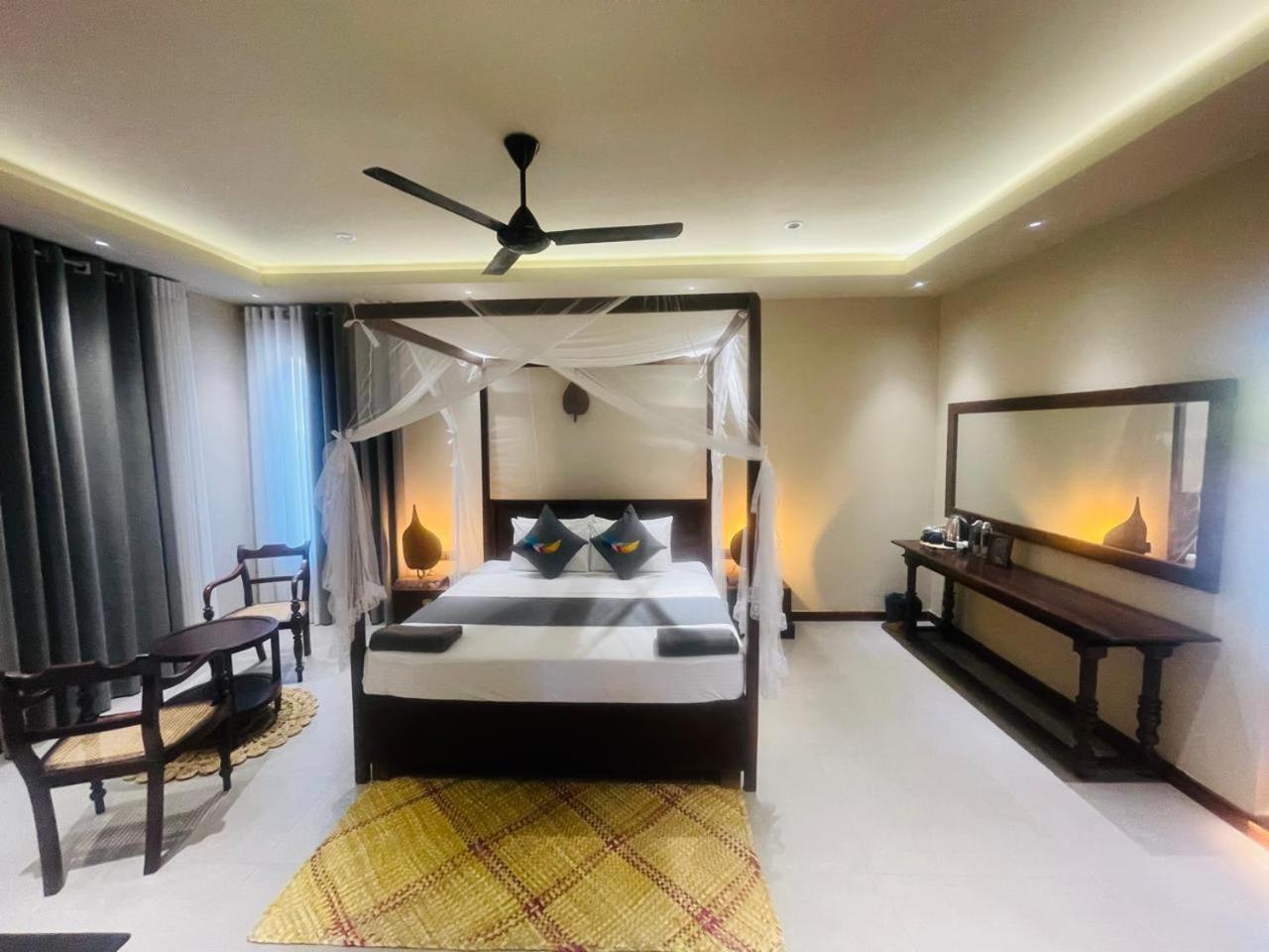 Hotel Bohemian Nest Negombo Exterior foto