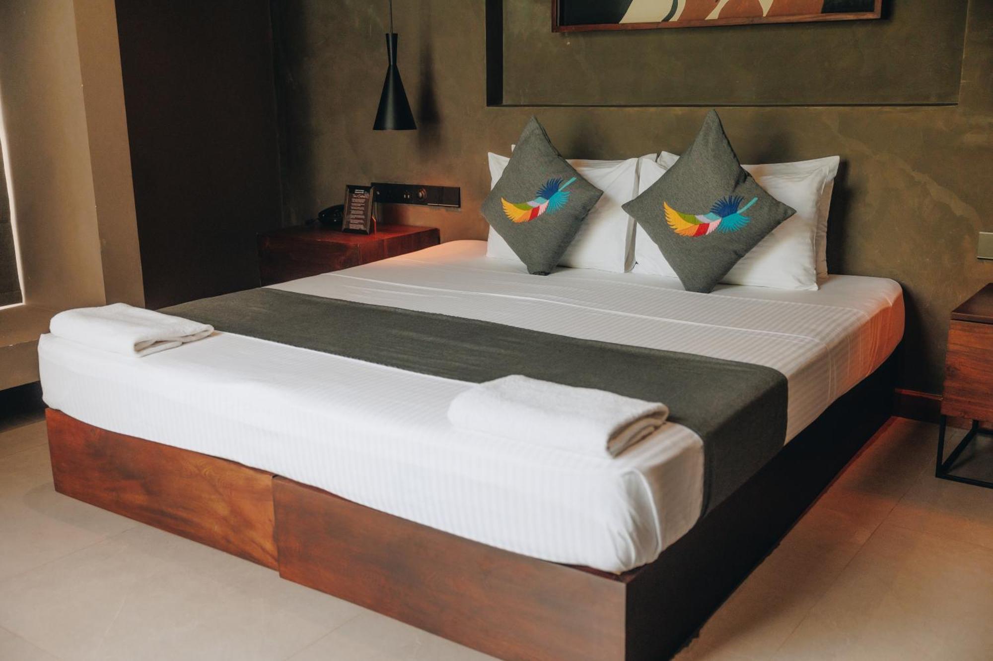 Hotel Bohemian Nest Negombo Exterior foto